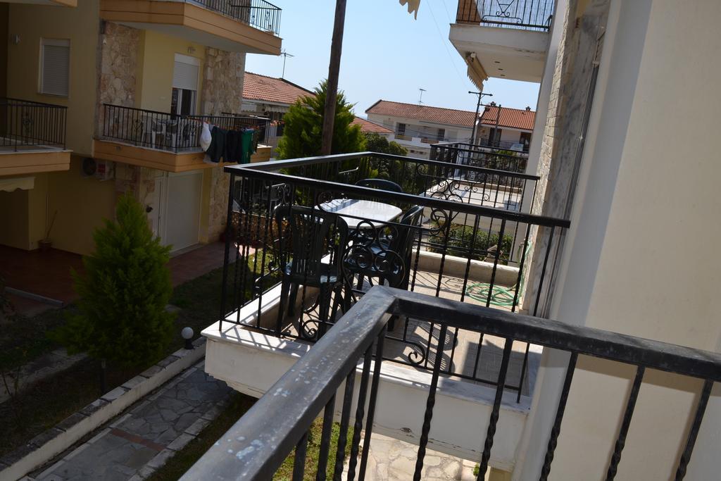 Roses Rt Apartments Skioni I Неа-Скіоні Екстер'єр фото